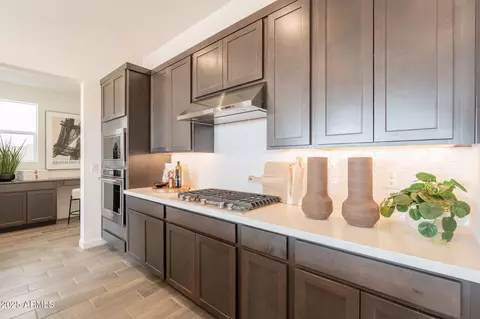 Kitchen - 11029 E Ulysses Ave, Mesa, AZ 85212 photo 2 of 7