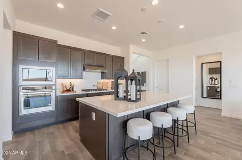 Kitchen - 11029 E Ulysses Ave, Mesa, AZ 85212 photo 6 of 7