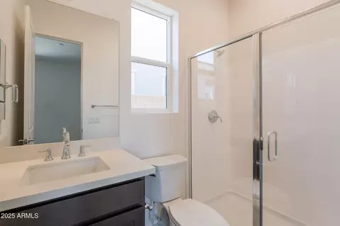 Bath - 11029 E Ulysses Ave, Mesa, AZ 85212 photo 1 of 11