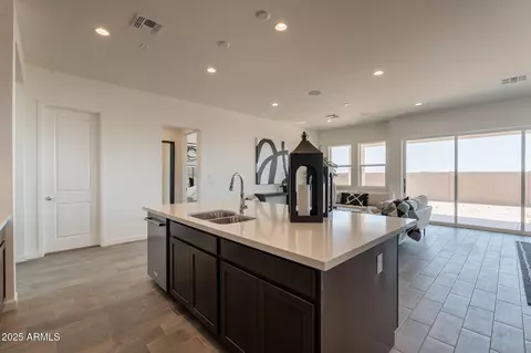 Kitchen - 11029 E Ulysses Ave, Mesa, AZ 85212 photo 4 of 7
