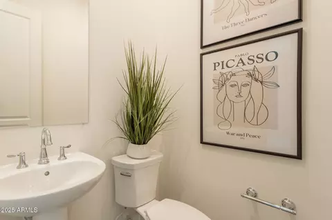 Entry Way - 11029 E Ulysses Ave, Mesa, AZ 85212 photo 5 of 12
