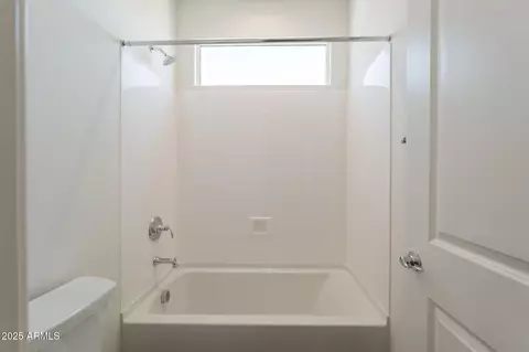 Bath - 11029 E Ulysses Ave, Mesa, AZ 85212 photo 8 of 11