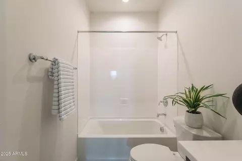 Bath - 11029 E Ulysses Ave, Mesa, AZ 85212 photo 11 of 11