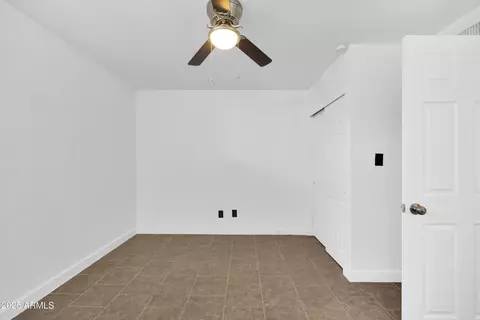 3416 N 44th St #9, Phoenix, AZ 85018 photo 20