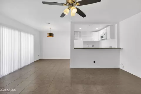3416 N 44th St #9, Phoenix, AZ 85018 photo 5