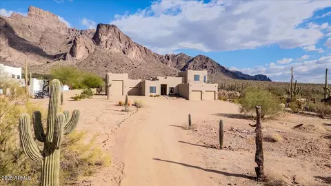 1255 N Holmes Rd, Apache Junction, AZ 85119 photo 6