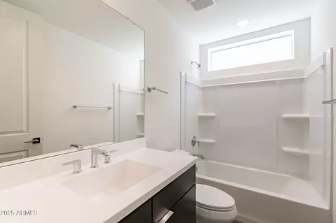 Bath - 11040 E Ulysses Ave, Mesa, AZ 85212 photo 1 of 3