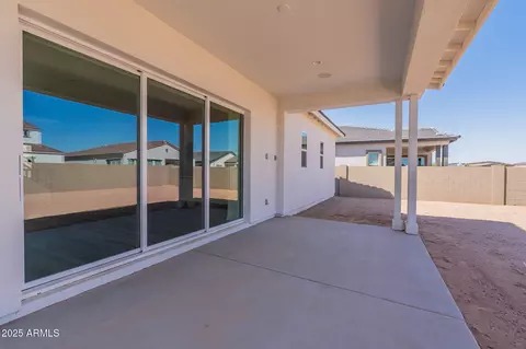 Exterior - 11040 E Ulysses Ave, Mesa, AZ 85212 photo 4 of 10