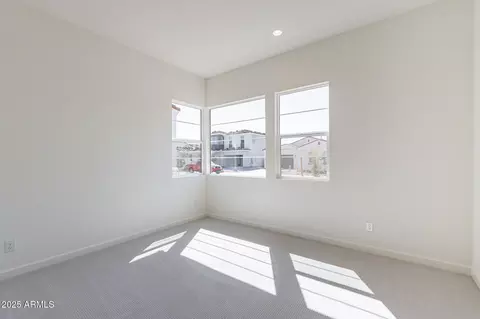 Bedroom - 11040 E Ulysses Ave, Mesa, AZ 85212 photo 1 of 10