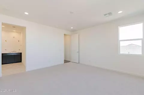 Bedroom - 11040 E Ulysses Ave, Mesa, AZ 85212 photo 5 of 10