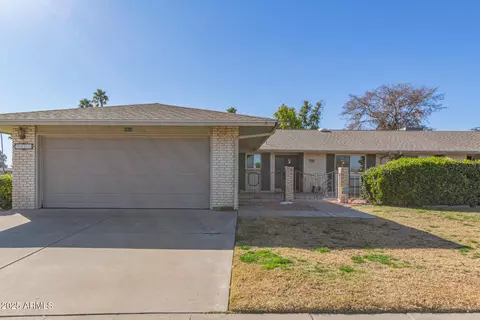 9802 N 107th Ave, Sun City, AZ 85351