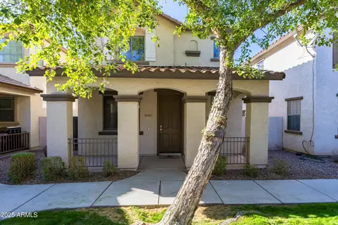 3865 E Santa Fe Ln, Gilbert, AZ 85297