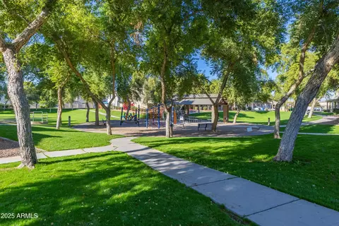 3865 E Santa Fe Ln, Gilbert, AZ 85297 photo 31