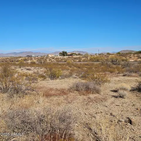 0 W Creosote -- #LOT B, Wickenburg, AZ 85390