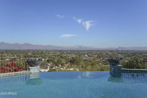 7150 N 64th Pl, Paradise Valley, AZ 85253