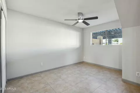 2227 E Catalina Dr, Phoenix, AZ 85016 photo 8