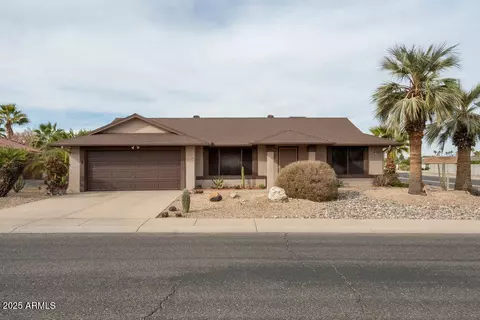 17824 N Azurite Dr, Sun City West, AZ 85375