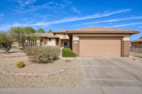 16828 W Palisade Trail Ln, Surprise, AZ 85387