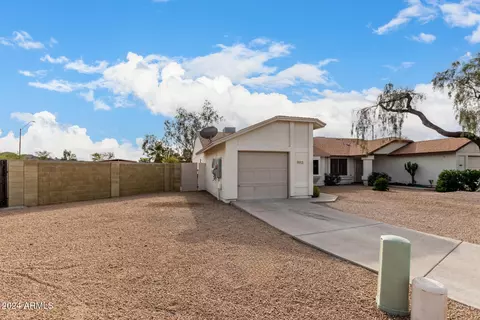 1913 E Sandra Ter, Phoenix, AZ 85022 photo 34