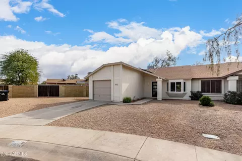 1913 E Sandra Ter, Phoenix, AZ 85022 photo 32