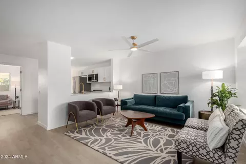 1913 E Sandra Ter, Phoenix, AZ 85022