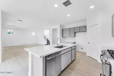 7820 E Quintana Ave, Mesa, AZ 85212 photo 6