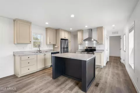 12854 E Main St, Mayer, AZ 86333 photo 8
