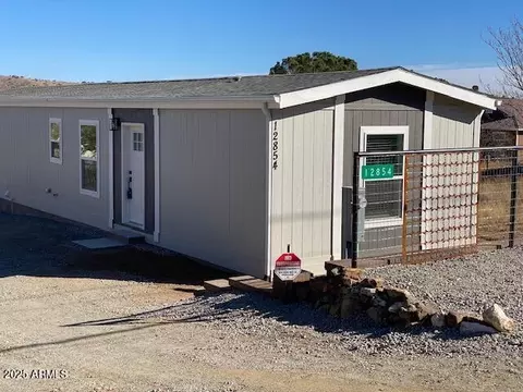 12854 E Main St, Mayer, AZ 86333