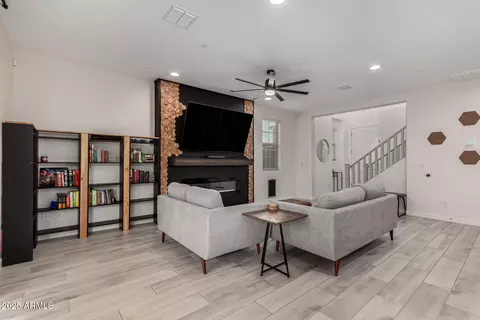 646 S Jacana Ln, Gilbert, AZ 85296 photo 8