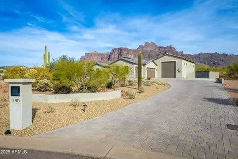 605 N Star Ct, Apache Junction, AZ 85119 photo 4