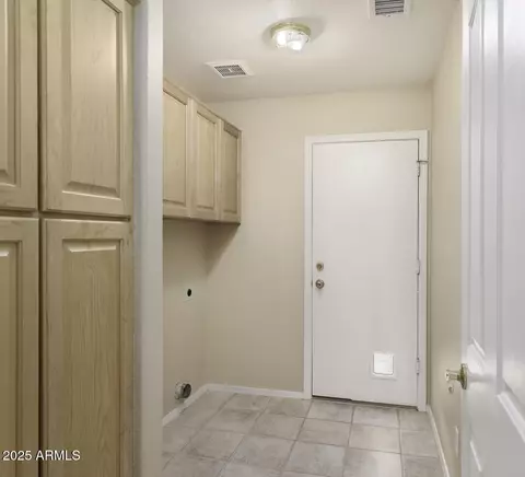 370 W Gail Dr, Gilbert, AZ 85233 photo 24
