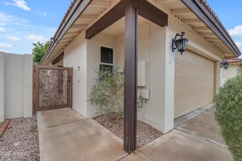 4337 E Corral St, Phoenix, AZ 85044 photo 3