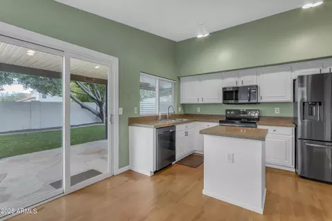 4337 E Corral St, Phoenix, AZ 85044 photo 21
