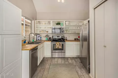 1633 E Lakeside Dr #79, Gilbert, AZ 85234 photo 8