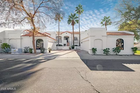 6117 N 28th Pl, Phoenix, AZ 85016