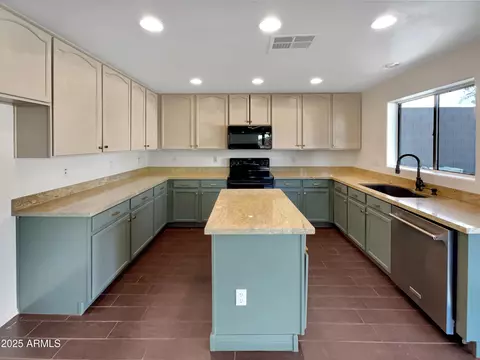6520 W Eagle Talon Trl, Phoenix, AZ 85083 photo 6
