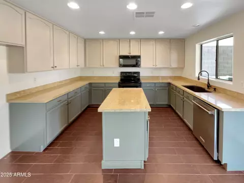 6520 W Eagle Talon Trl, Phoenix, AZ 85083 photo 12