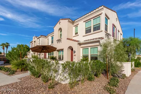 4077 S Sabrina Dr #24, Chandler, AZ 85248