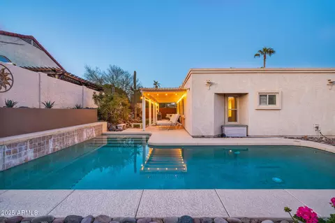 15402 N 20th St, Phoenix, AZ 85022