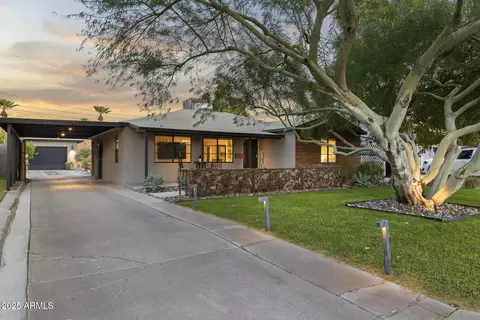 840 W Earll Dr, Phoenix, AZ 85013 photo 9
