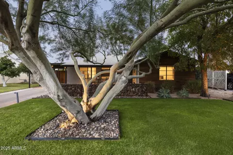 840 W Earll Dr, Phoenix, AZ 85013 photo 3