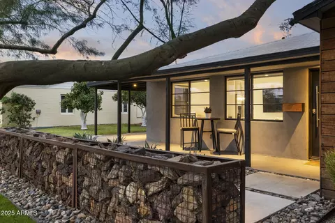 840 W Earll Dr, Phoenix, AZ 85013