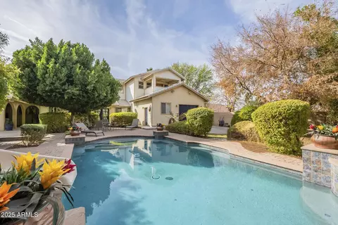 Exterior - 2124 E Virginia St, Mesa, AZ 85213 photo 15 of 16