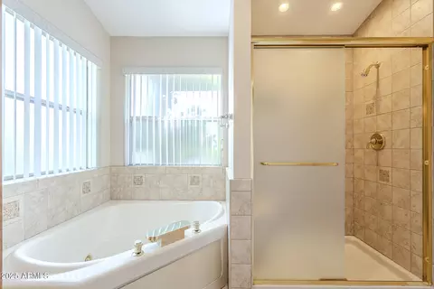 Bath - 2124 E Virginia St, Mesa, AZ 85213 photo 2 of 4