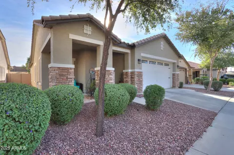4129 E Cathy Dr, Gilbert, AZ 85296 photo 3