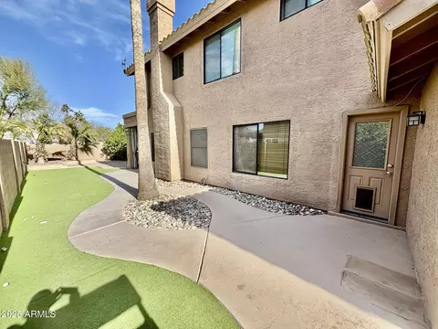 Exterior - 938 W Iris Dr, Gilbert, AZ 85233 photo 7 of 8