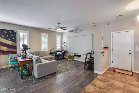 1323 E Frances Ln, Gilbert, AZ 85295 photo 13