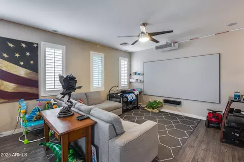 1323 E Frances Ln, Gilbert, AZ 85295 photo 14