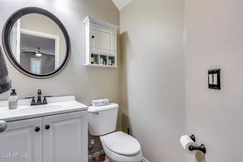 1323 E Frances Ln, Gilbert, AZ 85295 photo 20