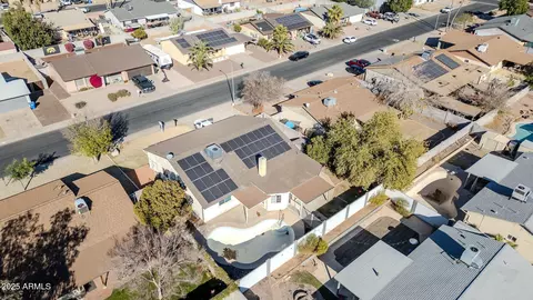 View/Area - 2745 W Michelle Dr, Phoenix, AZ 85053 photo 3 of 3